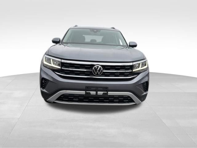 Certified 2022 Volkswagen Atlas SEL image 3