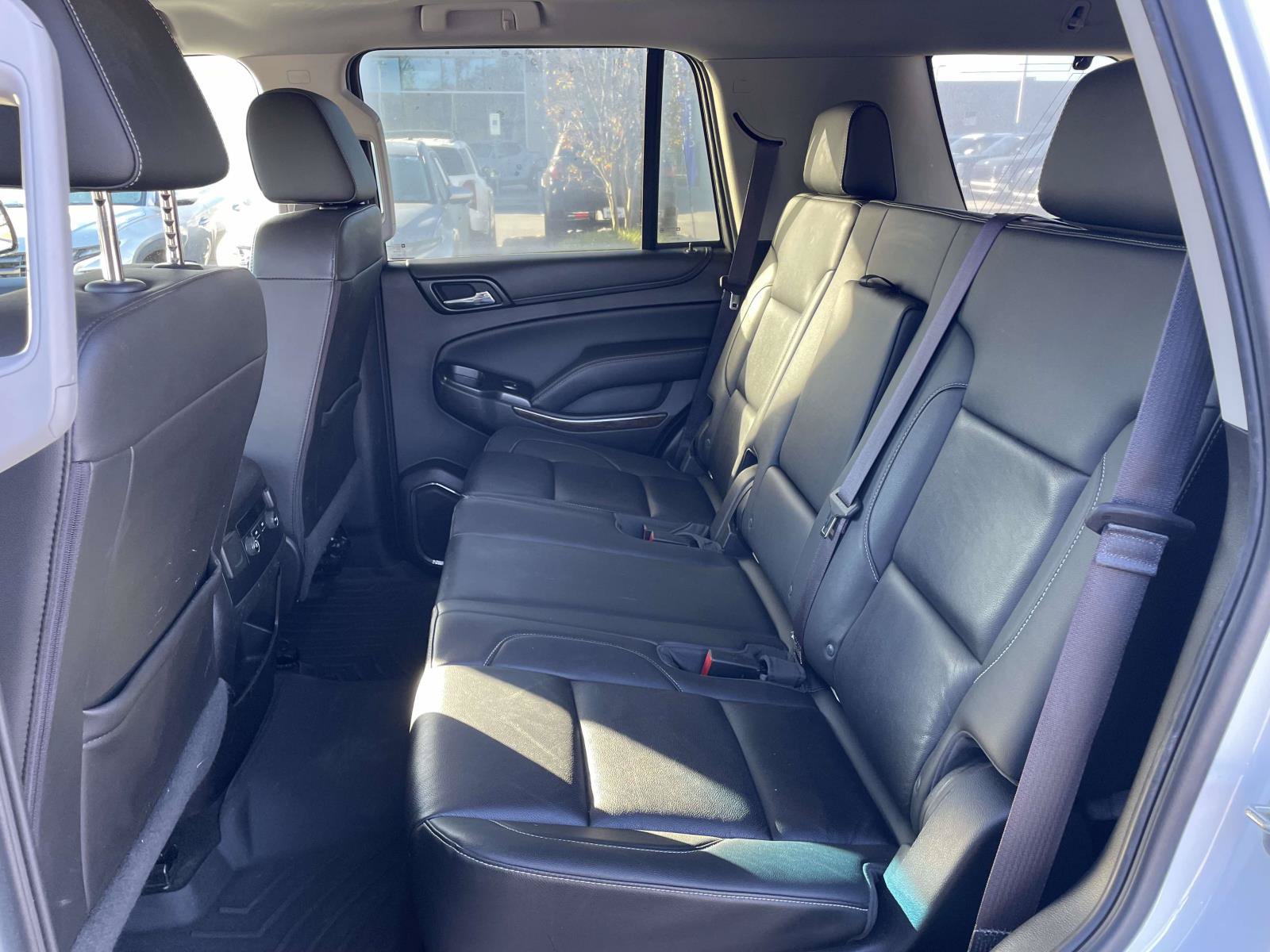 Used 2016 Chevrolet Tahoe LT AWD/4WD image 3