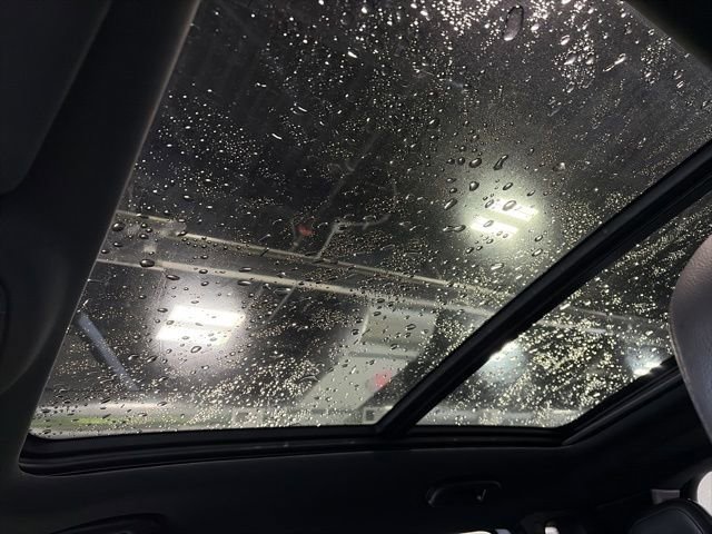 Used 2024 Jeep Compass Limited w/ Sun and Sound Group image 24