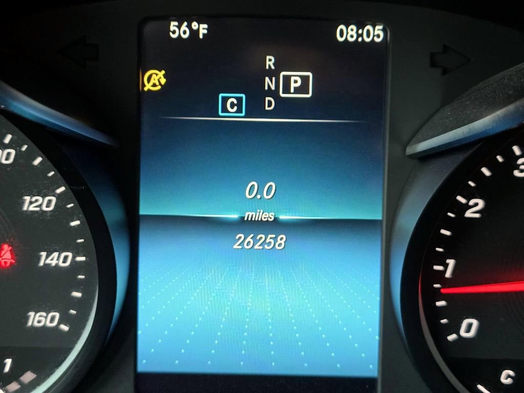 Used 2022 Mercedes-Benz GLC 300 w/ Premium Package Lite image 15