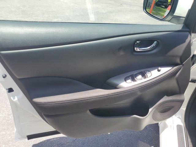 Used 2023 Nissan Leaf S FWD image 12