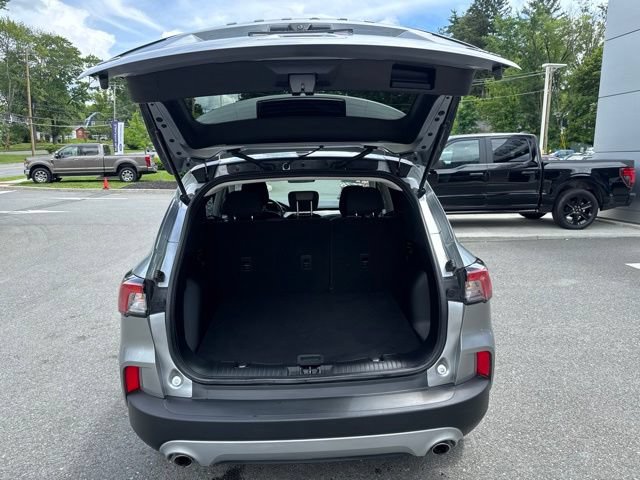 Certified 2022 Ford Escape SE w/ Cold Weather Package AWD/4WD image 9