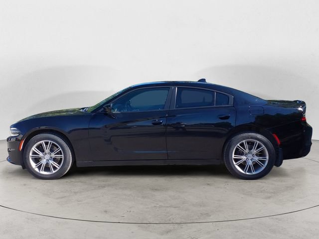 Used 2016 Dodge Charger SXT w/ AWD Premium Group image 8