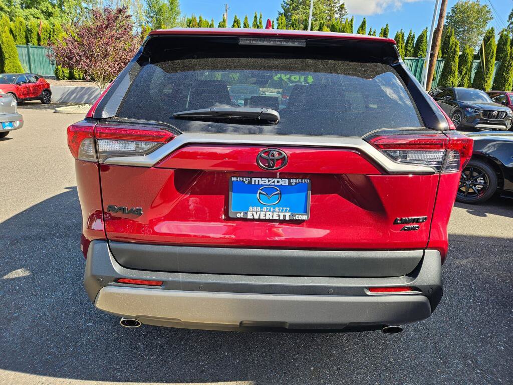 Used 2024 Toyota RAV4 Limited w/ Advanced Technology Package AWD/4WD image 4