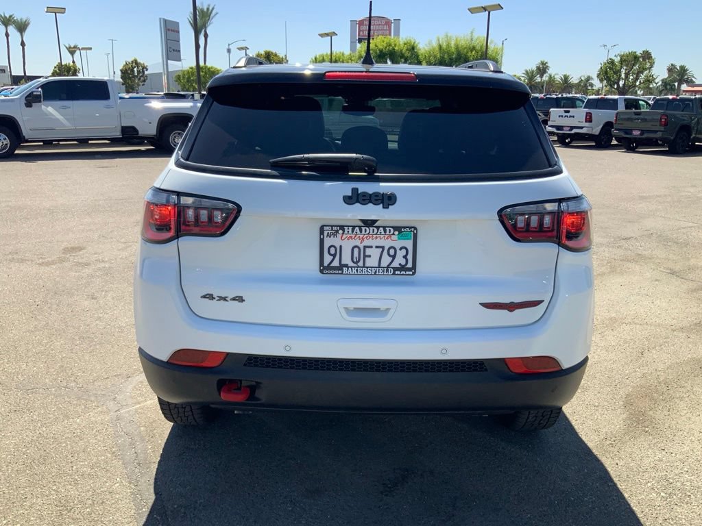 Certified 2024 Jeep Compass Trailhawk AWD/4WD image 6