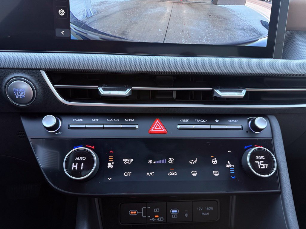 Certified 2024 Hyundai Sonata Limited FWD image 17