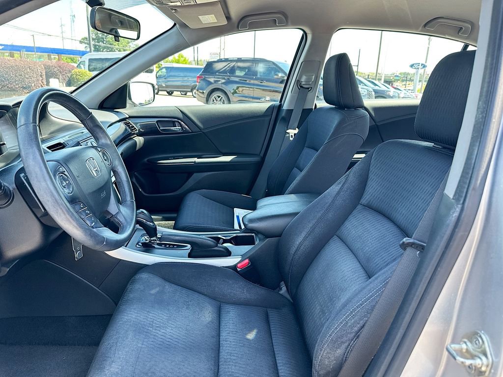 Used 2014 Honda Accord Sport image 8