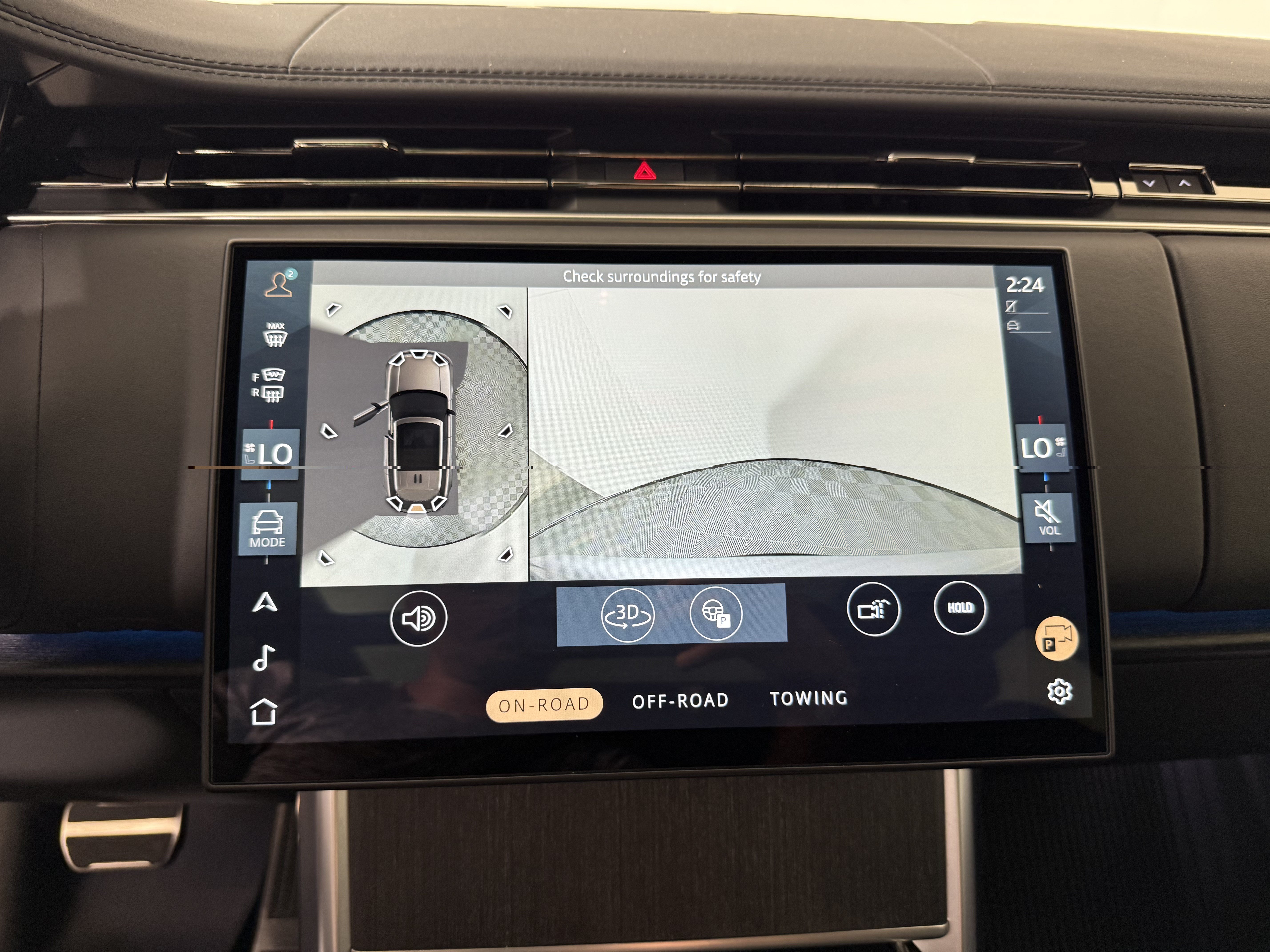 Certified 2025 Land Rover Range Rover SE AWD/4WD image 19