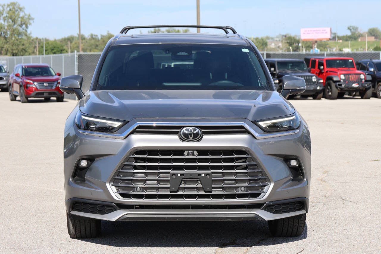 Used 2026 Toyota Grand Highlander AWD Hybrid image 5