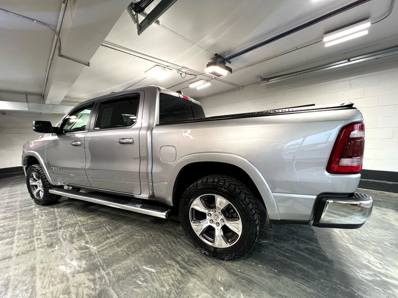 Used 2022 RAM 1500 Laramie image 12