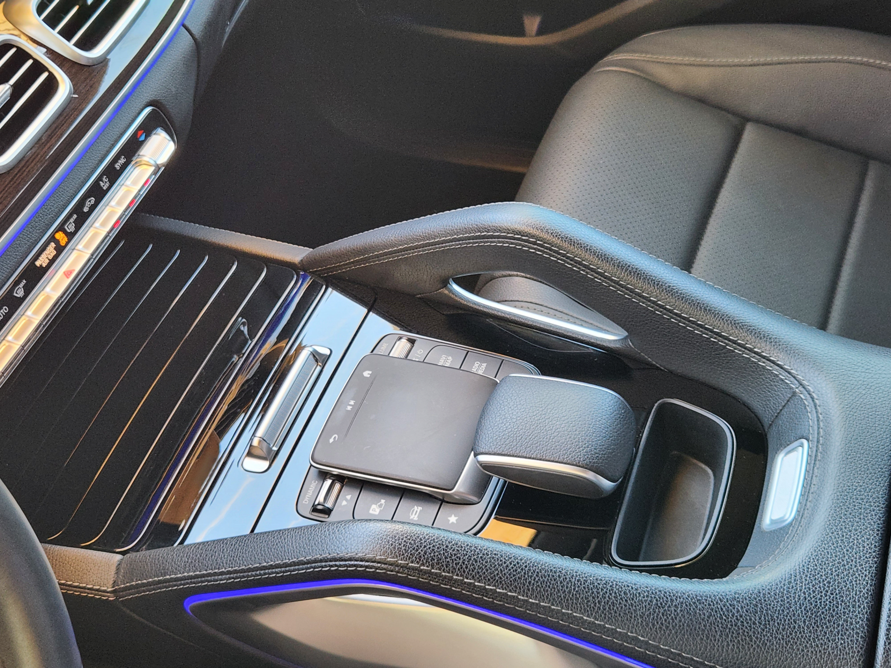 Certified 2024 Mercedes-Benz GLE 350 4MATIC image 17