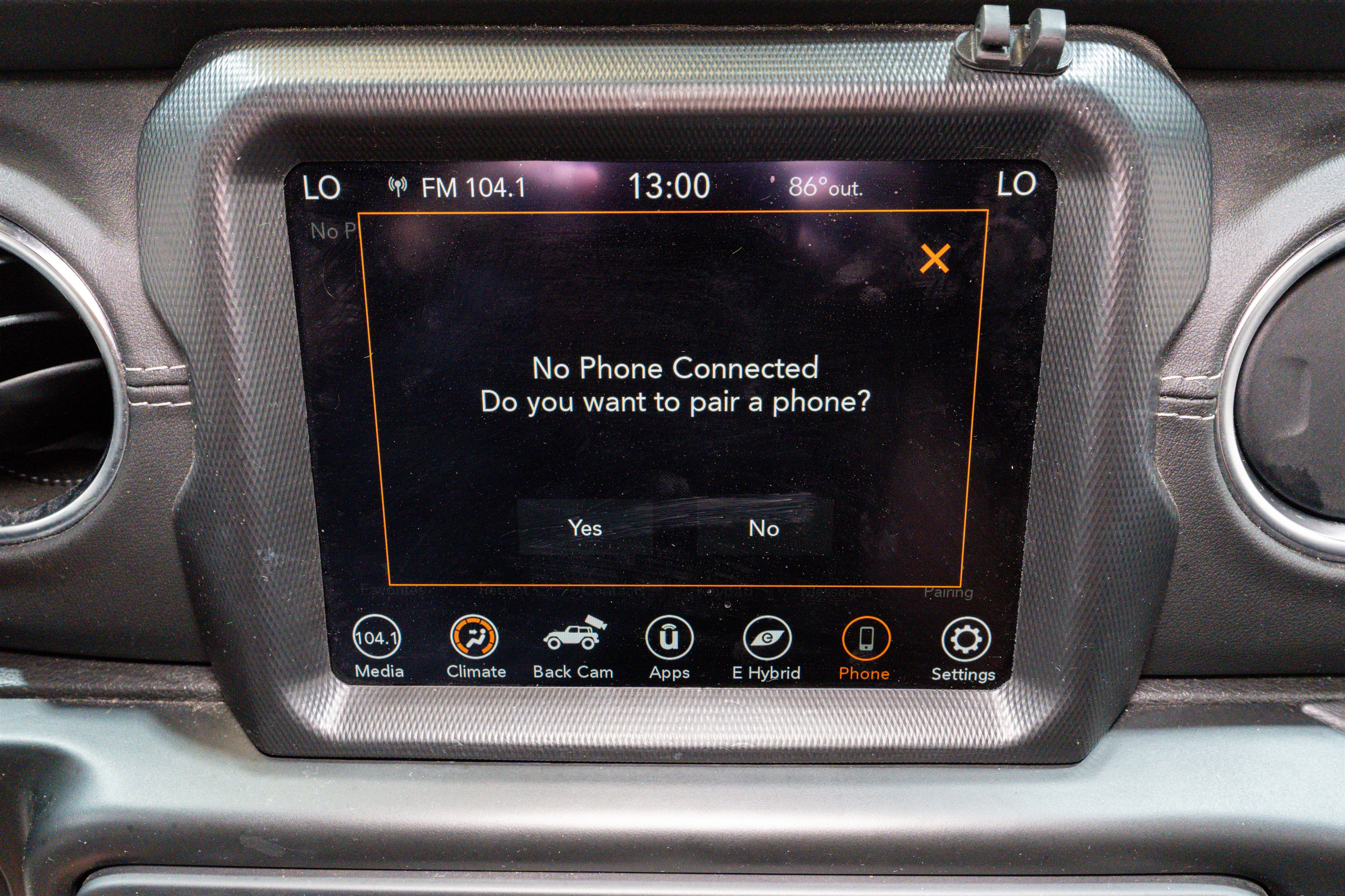 Used 2021 Jeep Wrangler Unlimited Sahara w/ Cold Weather Group image 18