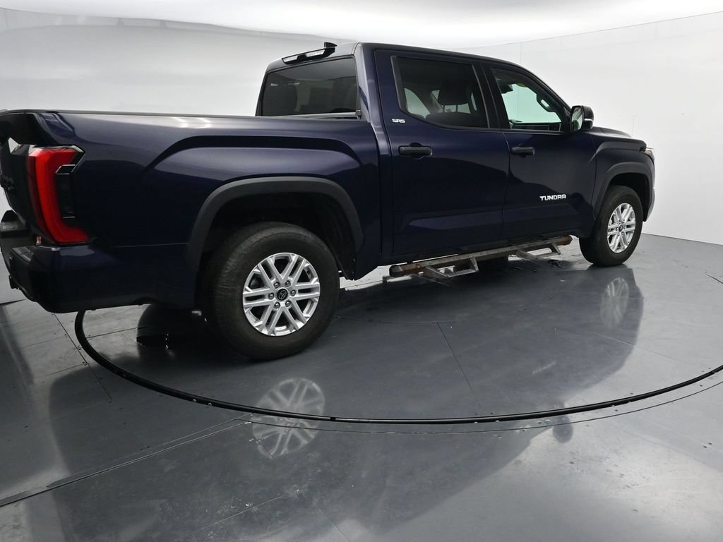 Used 2023 Toyota Tundra SR5 w/ SR5 Convenience Package AWD/4WD image 8