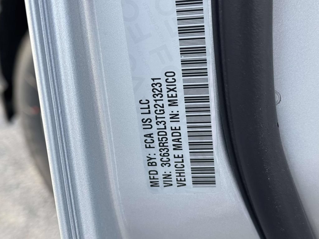 New 2026 RAM 2500 Big Horn AWD/4WD image 32