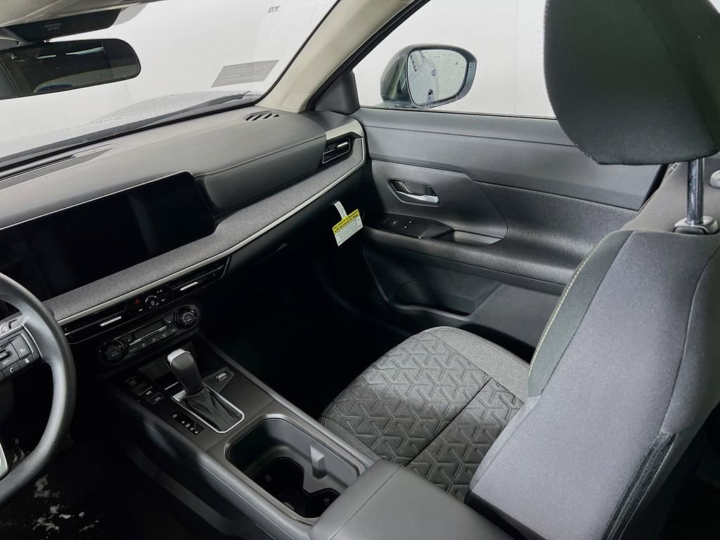 New 2026 Nissan Kicks SV image 21