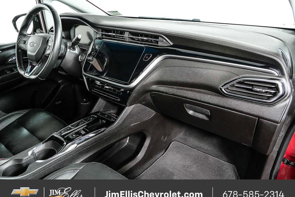 Used 2023 Chevrolet Bolt LT w/ Infotainment Package FWD image 23
