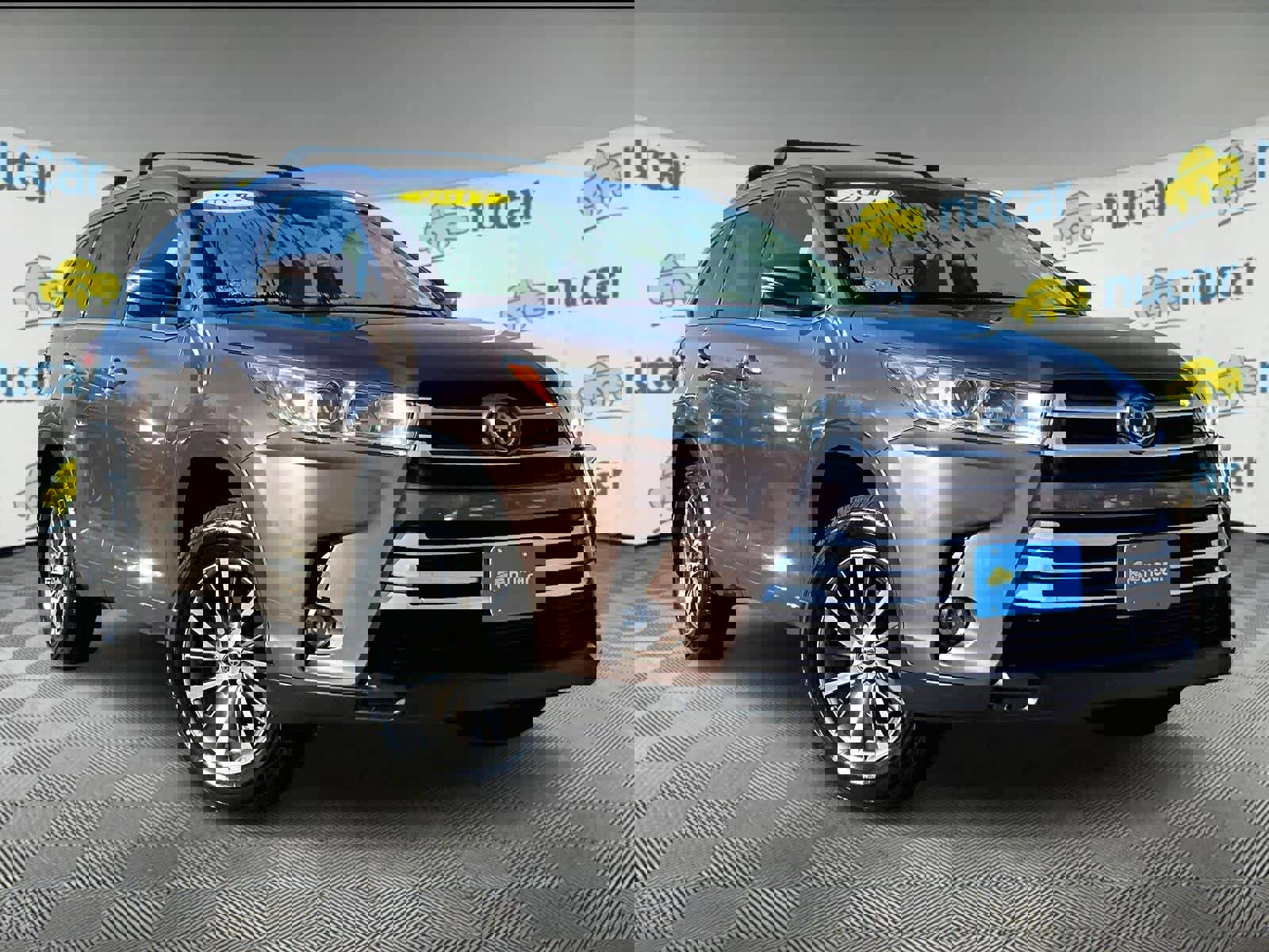 Used 2017 Toyota Highlander XLE