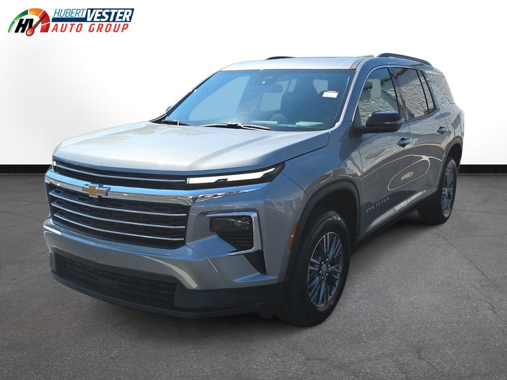 New 2026 Chevrolet Traverse LT image 2