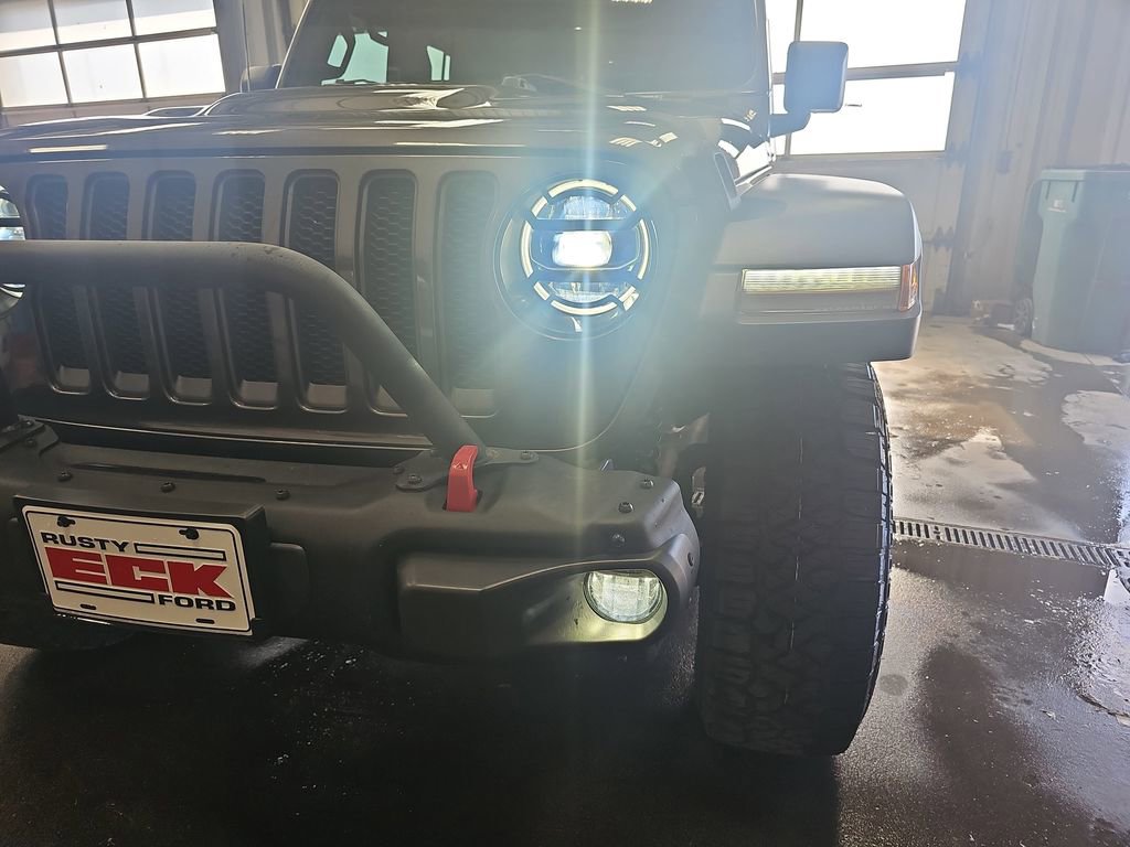 Used 2018 Jeep Wrangler Unlimited Rubicon AWD/4WD image 32