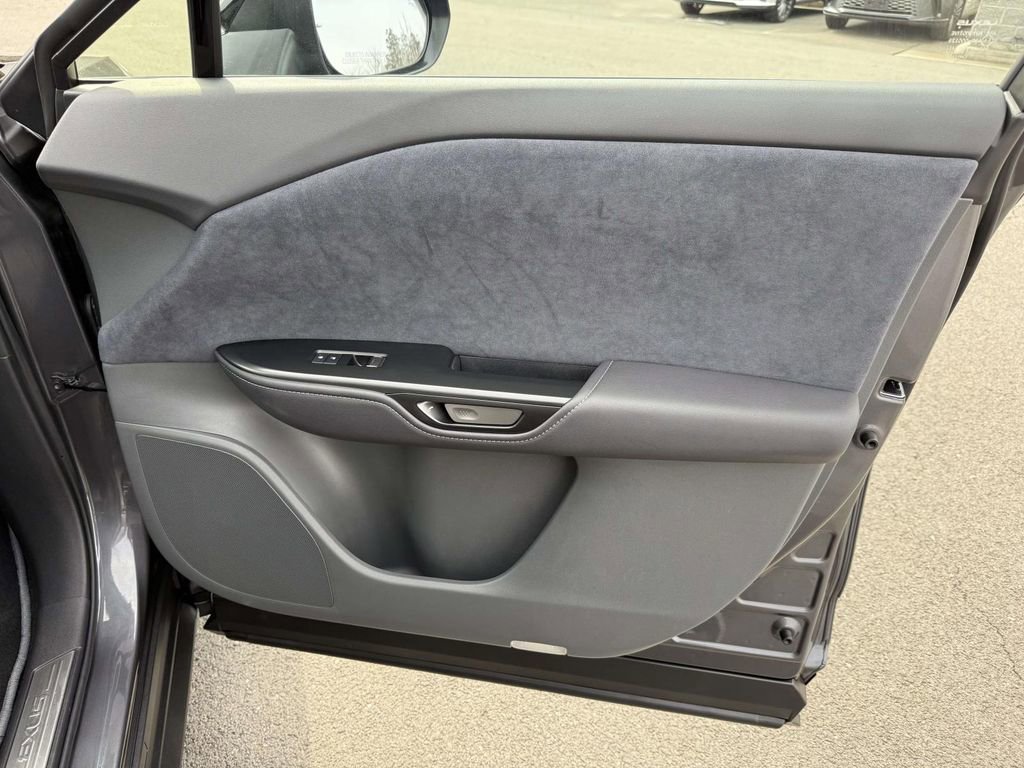 Used 2023 Lexus RZ 450e Premium w/ Accessory Package (Z1) image 16