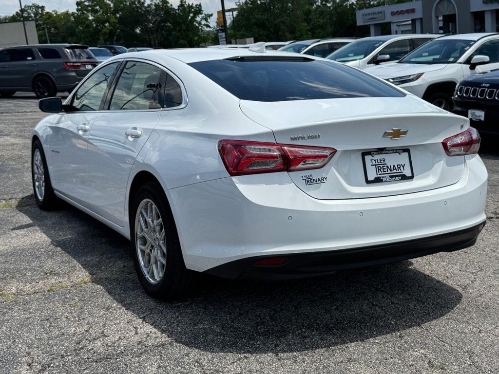 Used 2024 Chevrolet Malibu LT FWD image 6