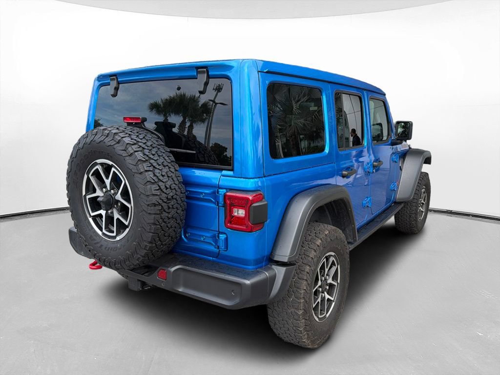 Used 2025 Jeep Wrangler Unlimited Rubicon w/ Safety Group AWD/4WD image 3