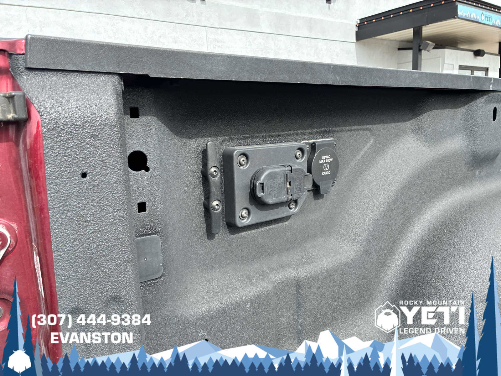 Used 2024 RAM 3500 Laramie w/ Night Edition image 25