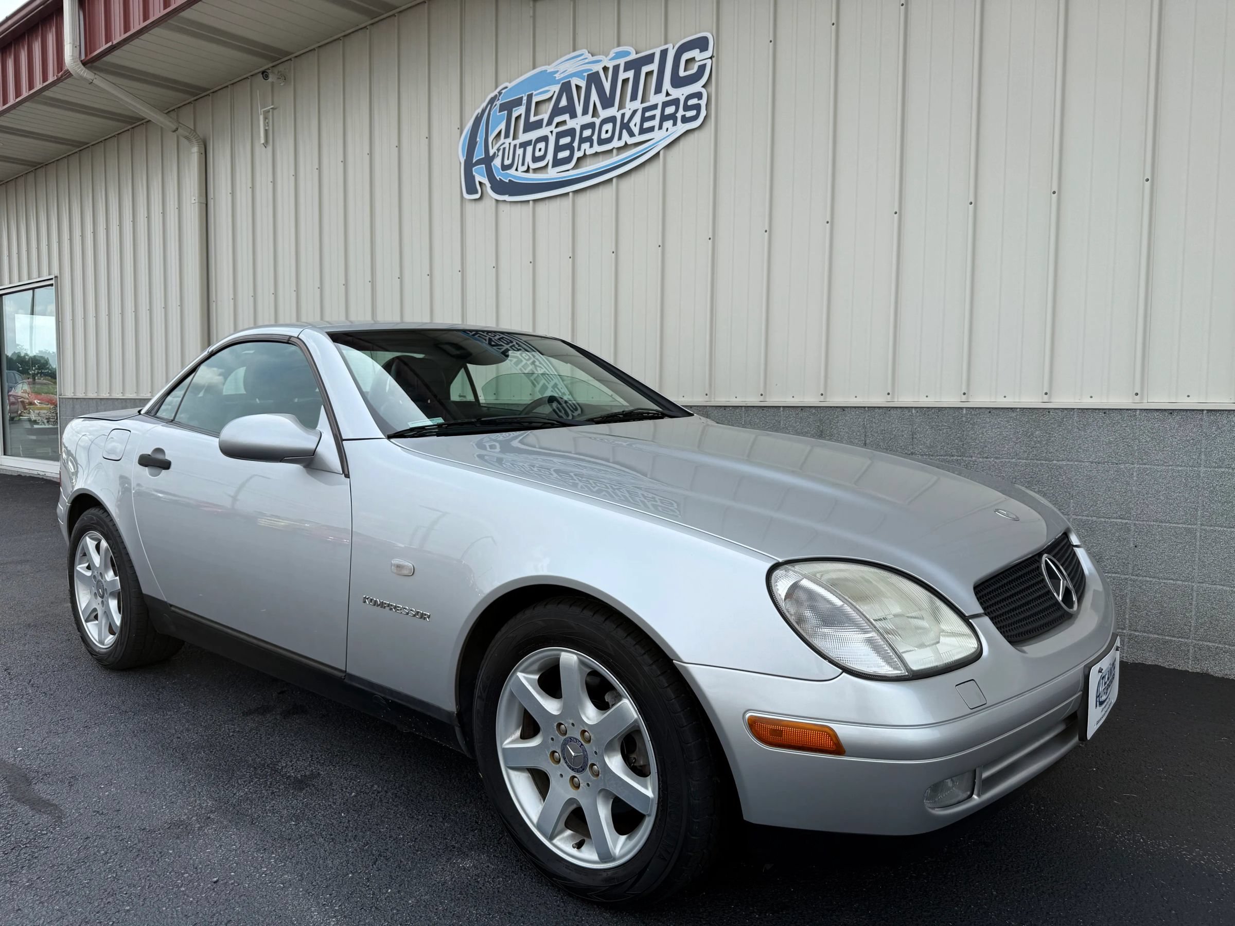 Used 1999 Mercedes-Benz SLK 230 image 6