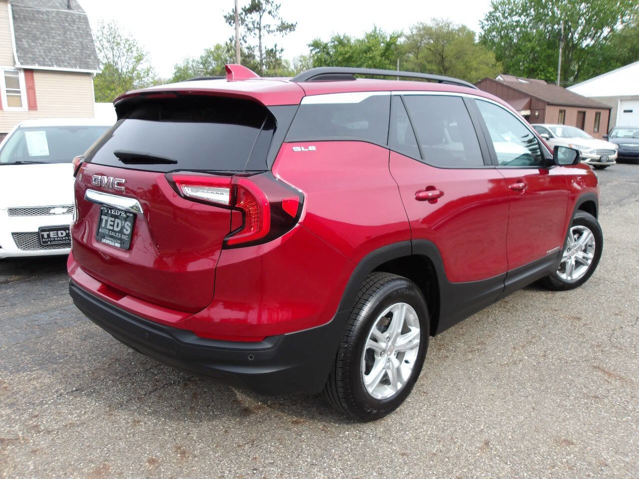 Used 2023 GMC Terrain SLE w/ Driver Convenience Package AWD/4WD image 6