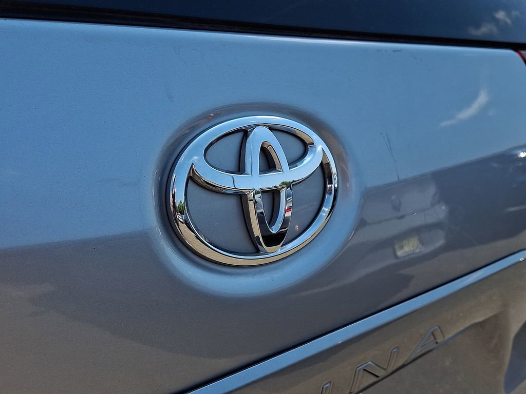 Used 2017 Toyota Sienna FWD image 27