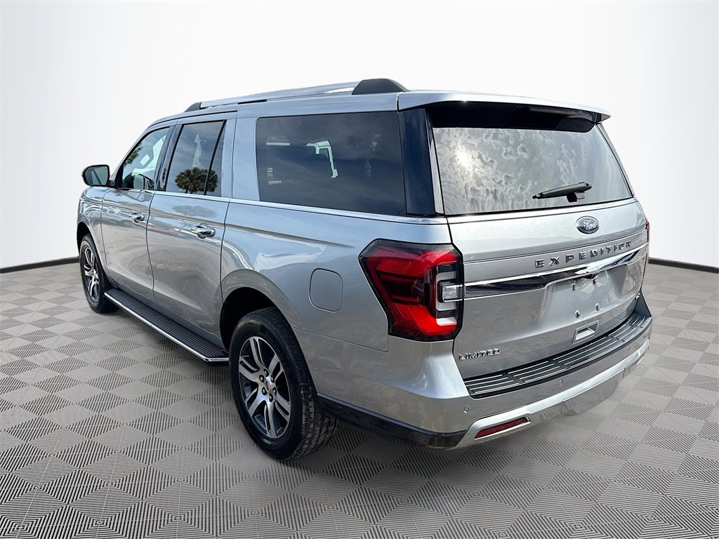 Used 2022 Ford Expedition Max Limited image 8