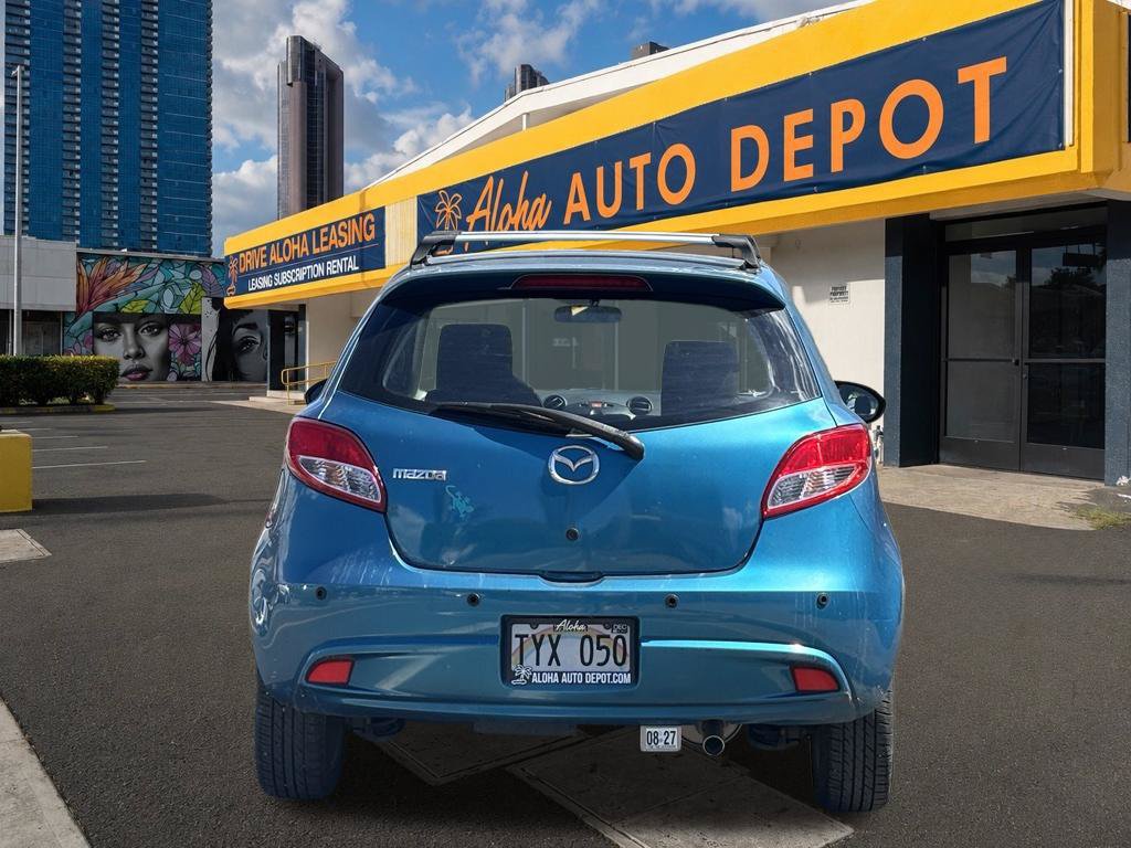 Used 2011 MAZDA MAZDA2 Touring FWD image 4