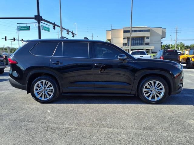 Used 2024 Toyota Grand Highlander Platinum image 9