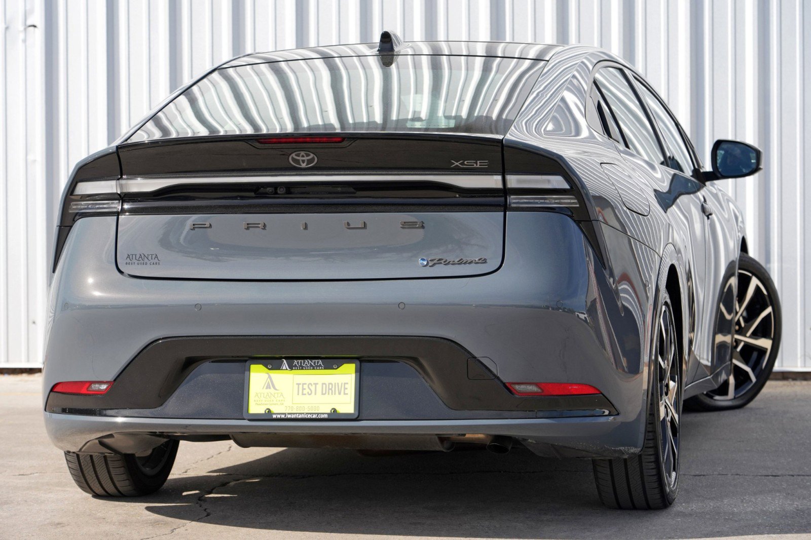 Used 2024 Toyota Prius Prime Premium w/ Advanced Technology Package FWD image 4