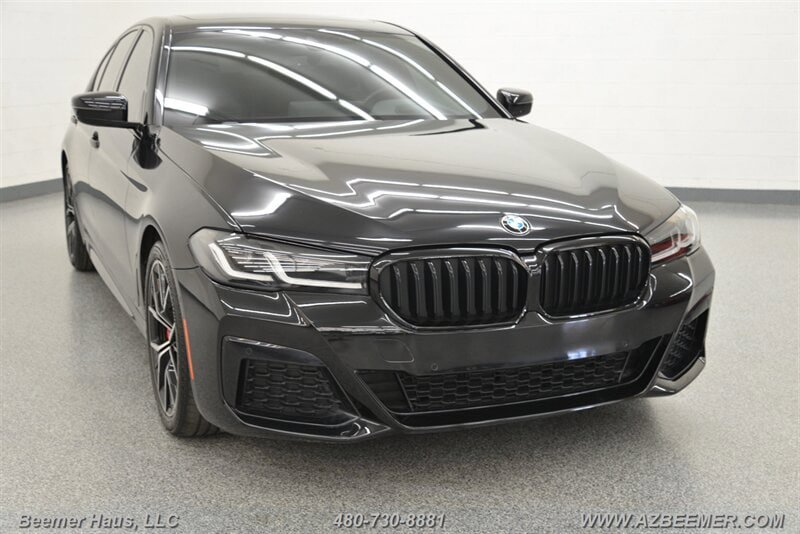 Used 2023 BMW 530i w/ M Sport Package image 6