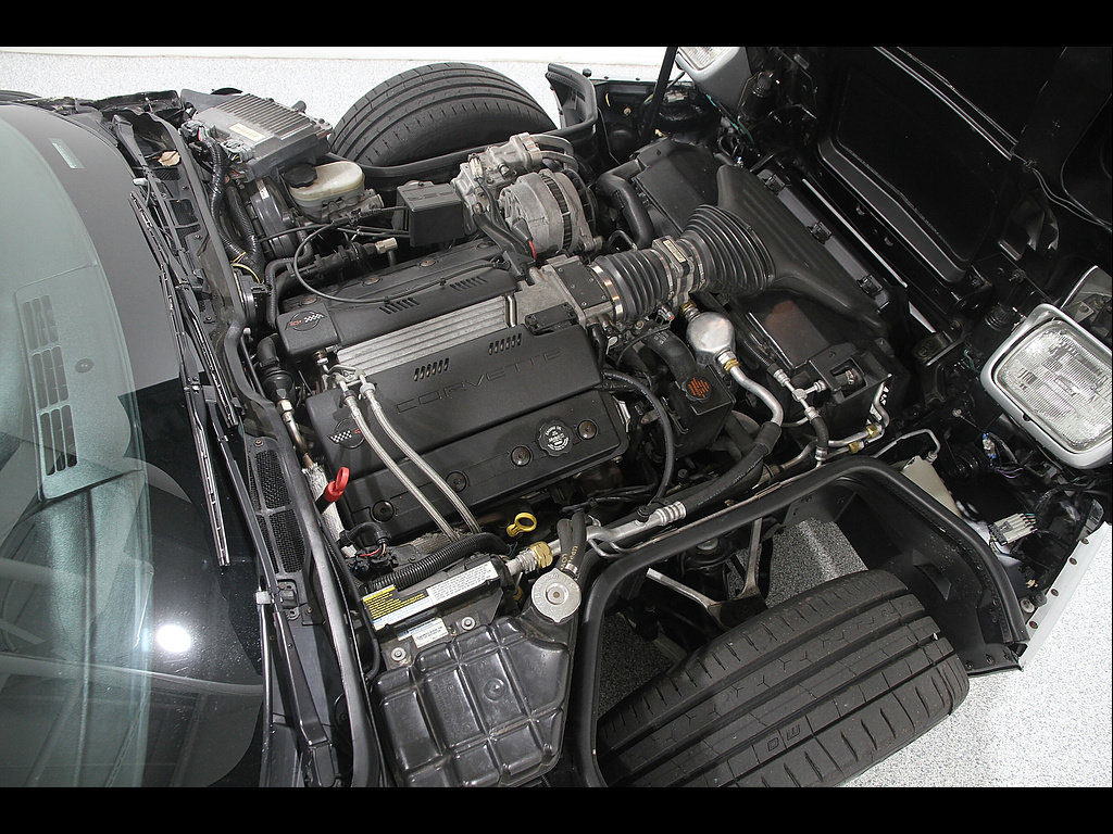 Used 1996 Chevrolet Corvette Convertible RWD image 20