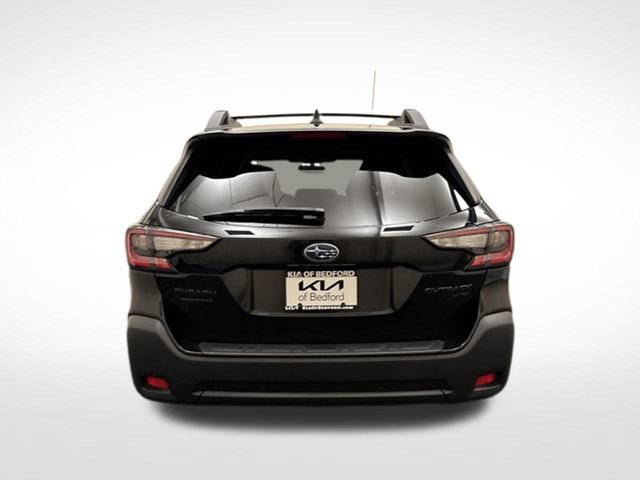 Used 2023 Subaru Outback Onyx Edition XT AWD/4WD image 6