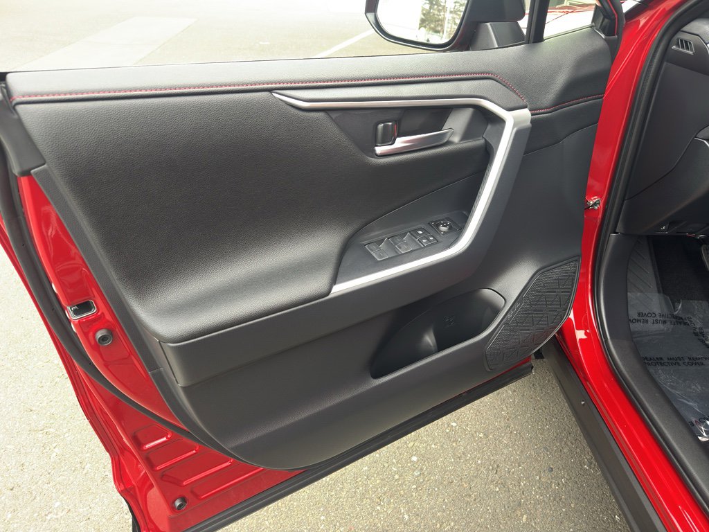 Used 2025 Toyota RAV4 XSE w/ Weather Package image 6
