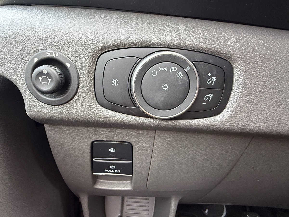 Used 2024 Ford Transit 350 XLT RWD image 21