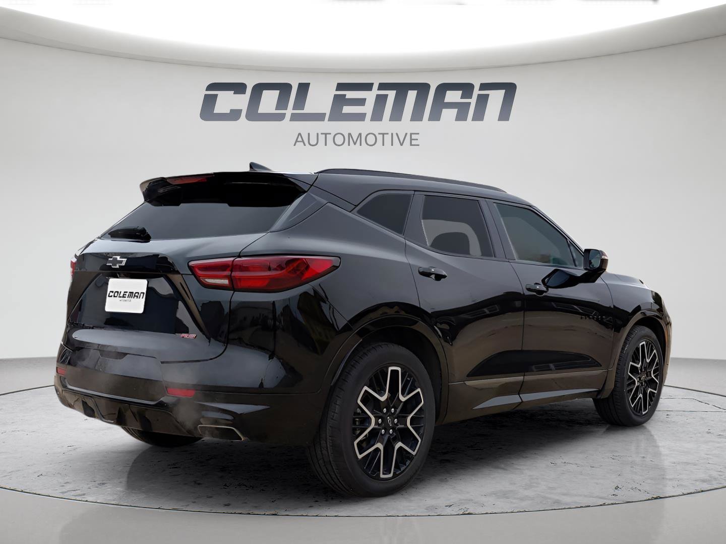 Used 2024 Chevrolet Blazer RS w/ Driver Confidence II Package image 3