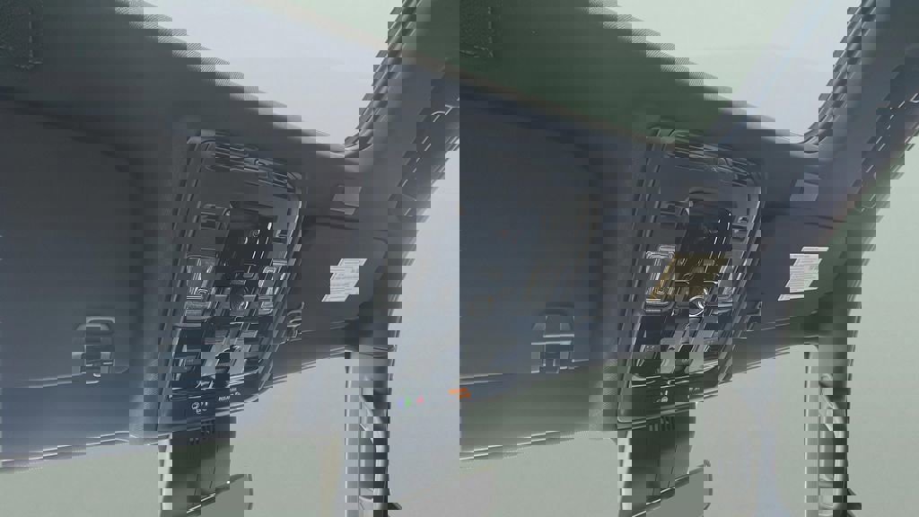 New 2026 GMC Yukon XL AT4 image 32