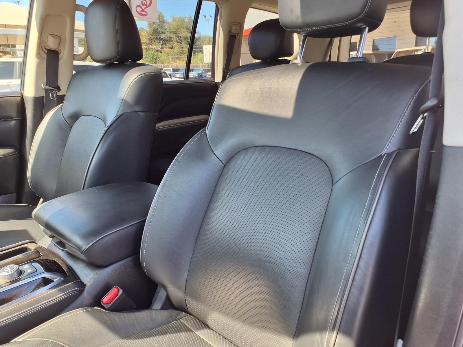 Used 2024 INFINITI QX80 Luxe AWD/4WD image 16