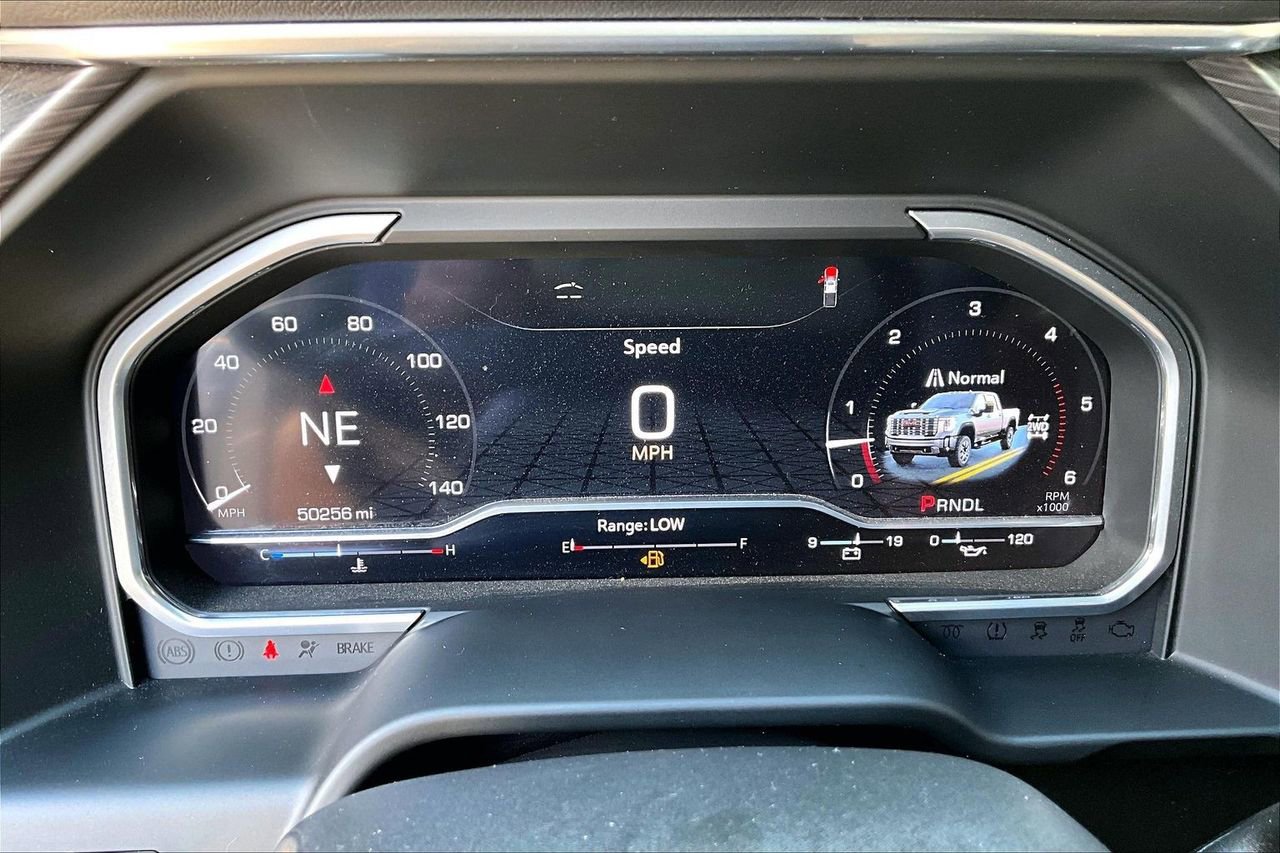 Used 2024 GMC Sierra 2500 Denali Ultimate image 12