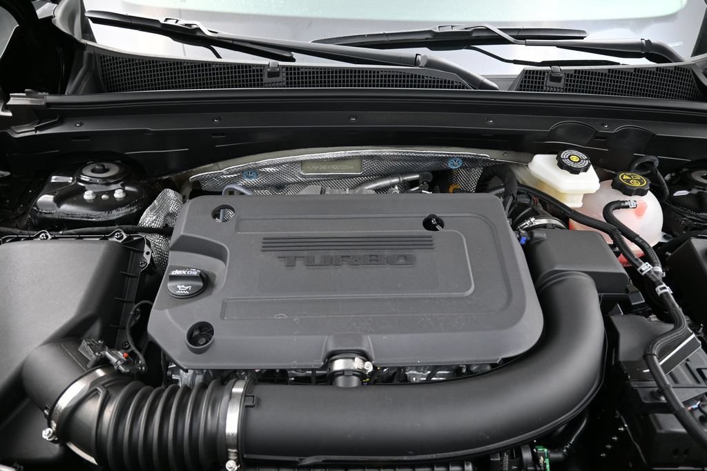 Used 2024 Buick Envision Preferred AWD/4WD image 16