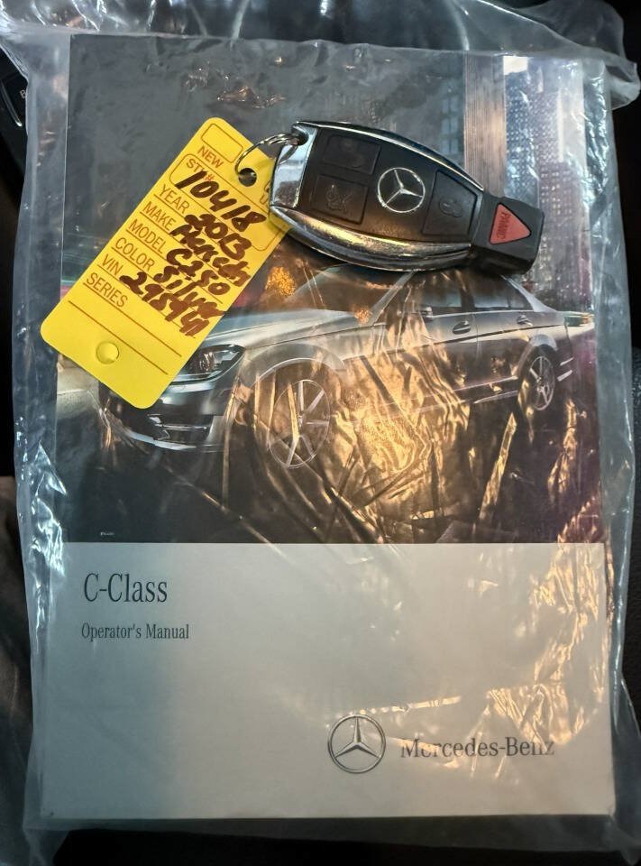 Used 2013 Mercedes-Benz C 250 Sedan image 23