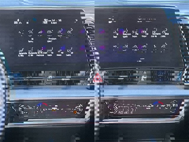 Used 2023 Kia Sportage SX image 15