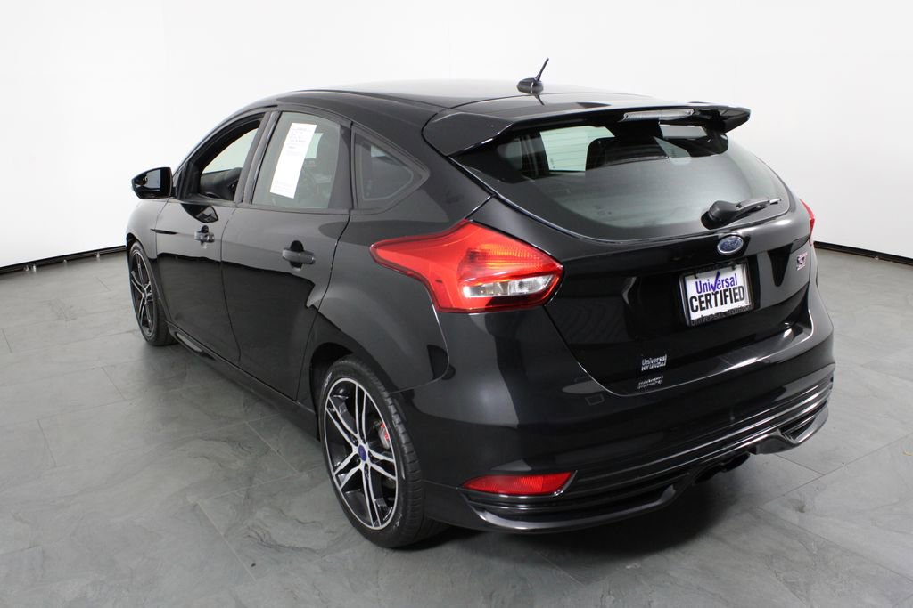 Used 2015 Ford Focus ST image 3