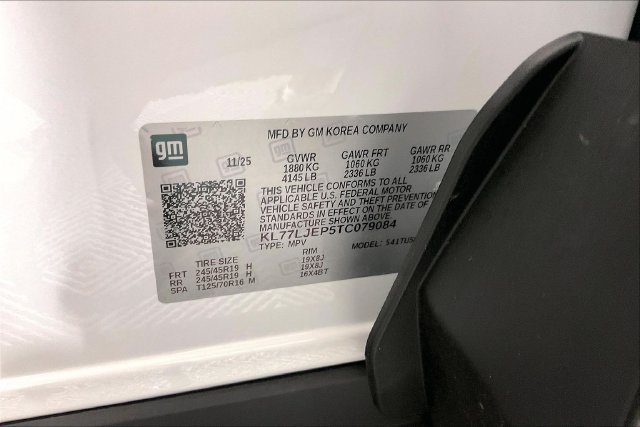 Used 2026 Chevrolet Trax RS w/ Sunroof Package FWD image 16