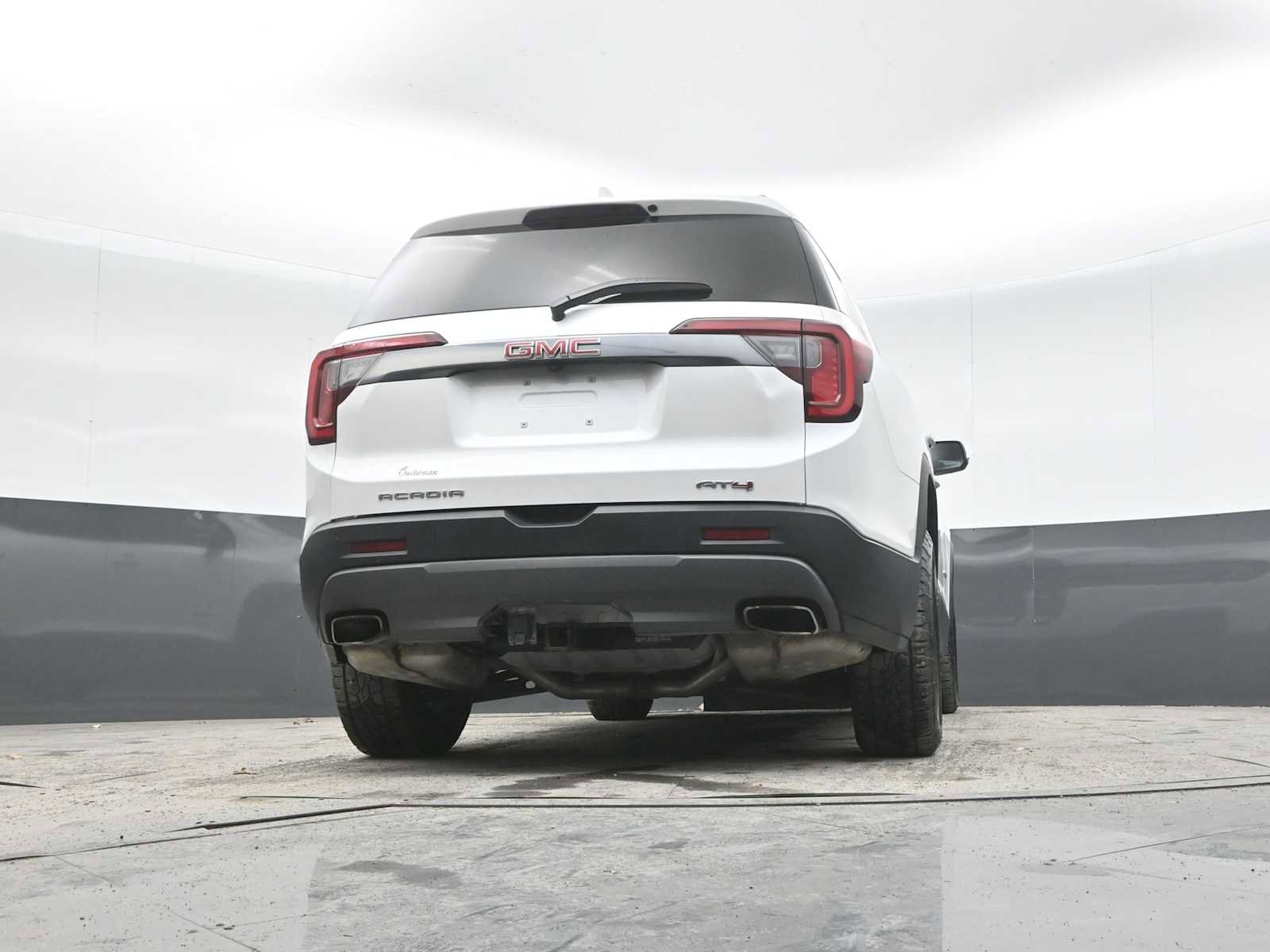 Used 2021 GMC Acadia AT4 image 44