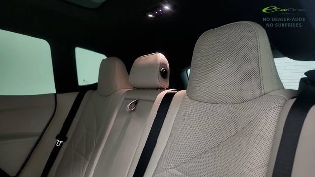 Used 2023 BMW iX xDrive50 w/ Sport Package AWD/4WD image 45